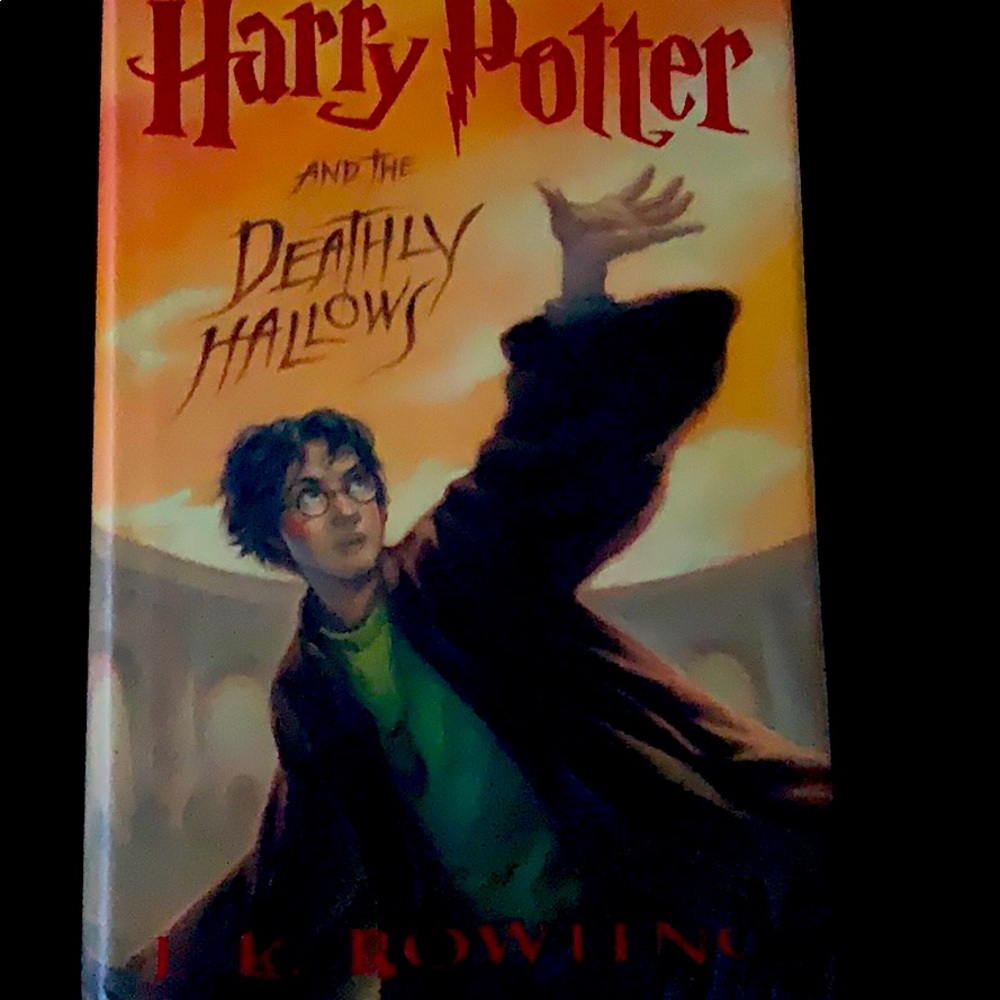 Harry Potter book Deathly Hallows